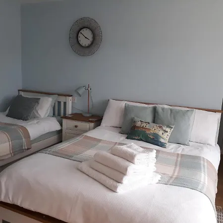 Coast 77 B&B-3