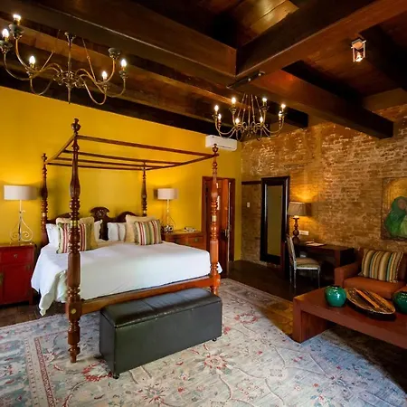 Cape Heritage Hotel-2