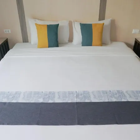 Sea Breeze Jomtien Resort-2