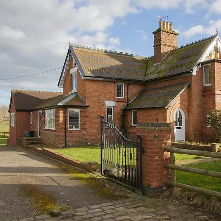 Moss Cottage-2