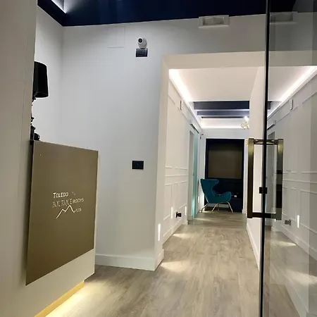 Toledo Boutique Rooms-3
