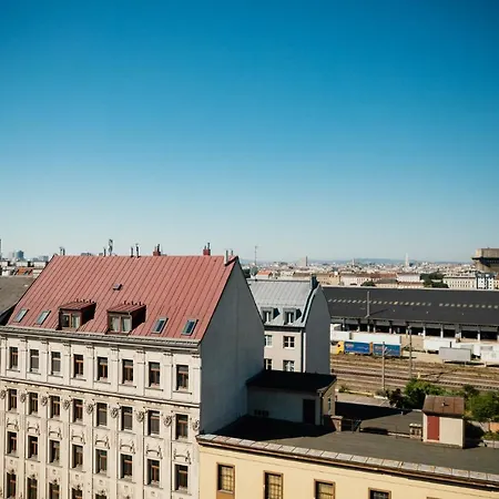 Rioca Vienna Posto 1-3