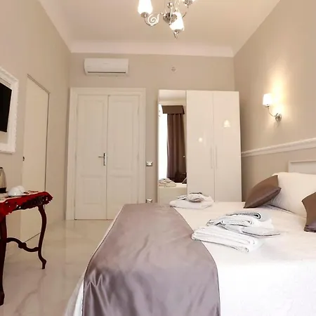Casa Lili Roma, Bed And Breakfast-3