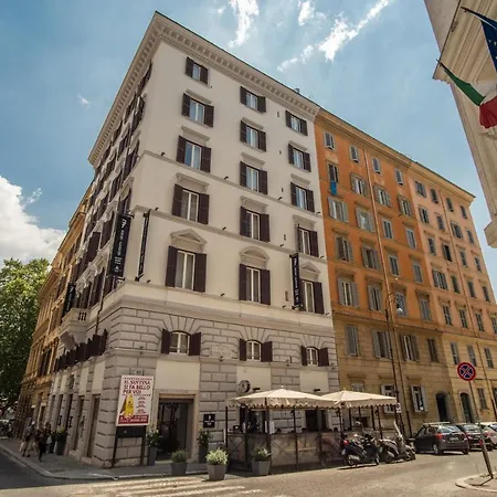 Hotel 77 Seventy-Seven - Maison D'Art Collection-3