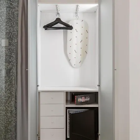 Primus Monti Suites-2