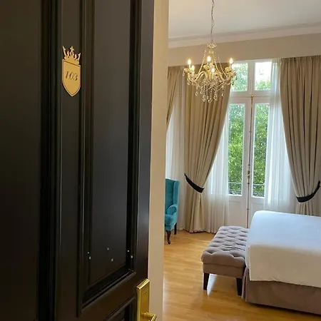 Athens Mansion Luxury Suites-2