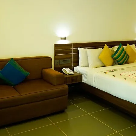 Silver Storm Resort Athirappilly-3