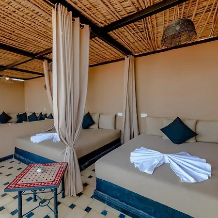 Riad Amina-3