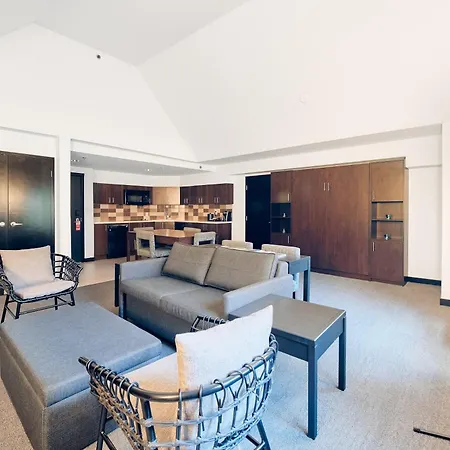 Aava Whistler Hotel-2