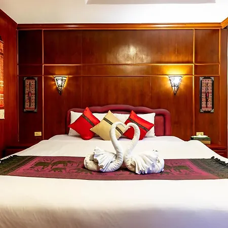 Royal Phawadee Village Patong - 2 Minutes Walk To The Beach-2