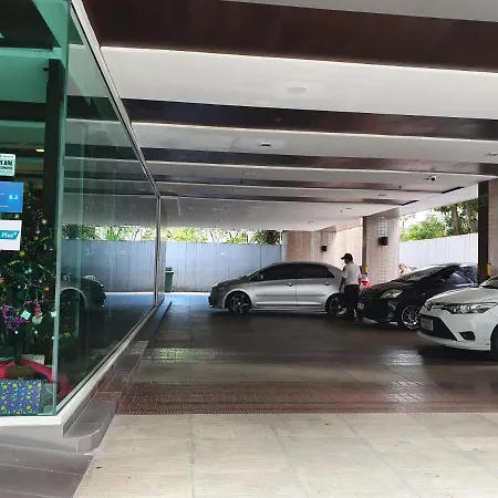 Amora Neoluxe Suites Hotel-3