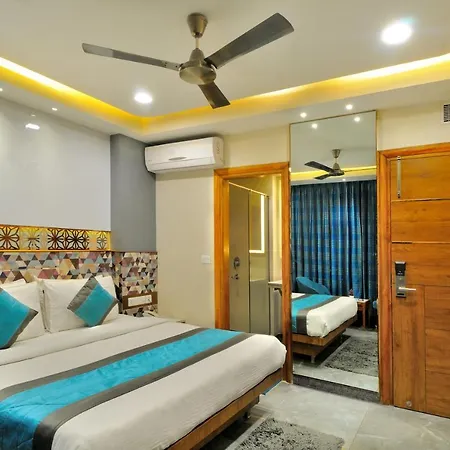 Hotel Imperial View 5 Min From New Delhi Railway Station-2