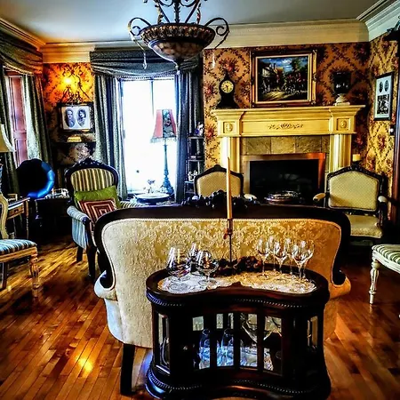 Auberge J.A Moisan-2