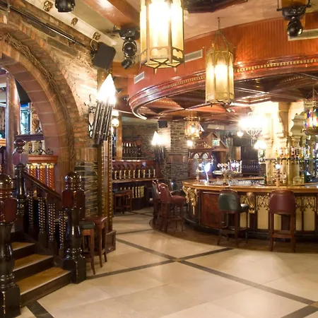 Benedicts Hotel-2