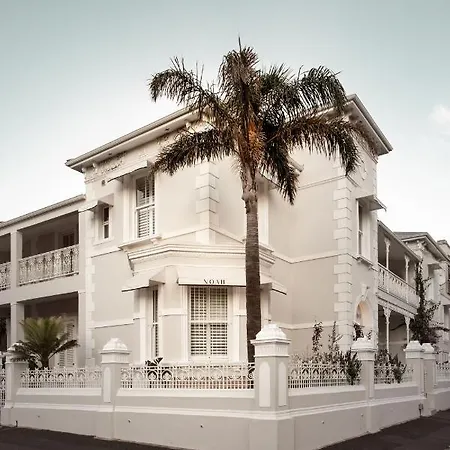 Noah House-3