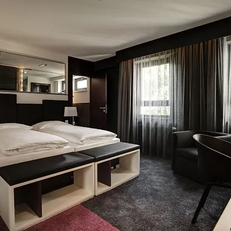 Hotel Bliss-2