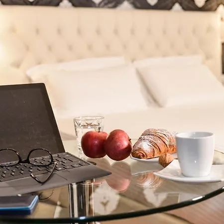 Navona Vita Suites-2