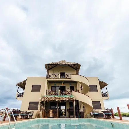 Lina Point Belize Overwater Resort-3