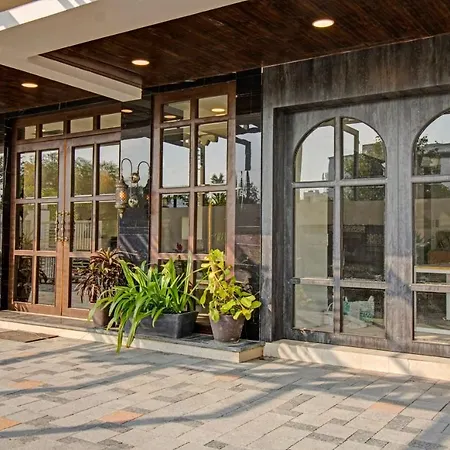 Treebo Premium Median Inn-2