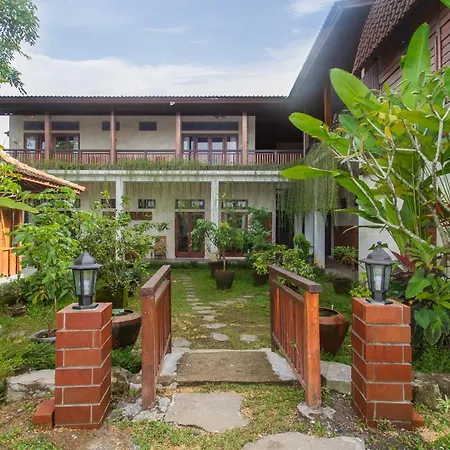 Graha Petulu Ubud By Genuinehost-2