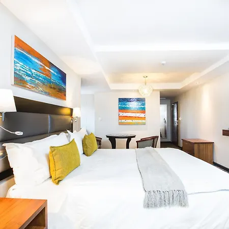 Premier Hotel Cape Town-3