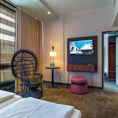 Elaya Hotel Munich City, Trademark Collection By Wyndham-3