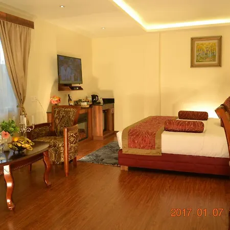 Crescent Resort, Darjeeling-3