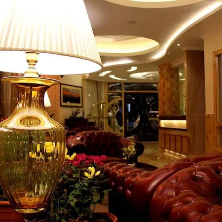 Crescent Resort, Darjeeling-2