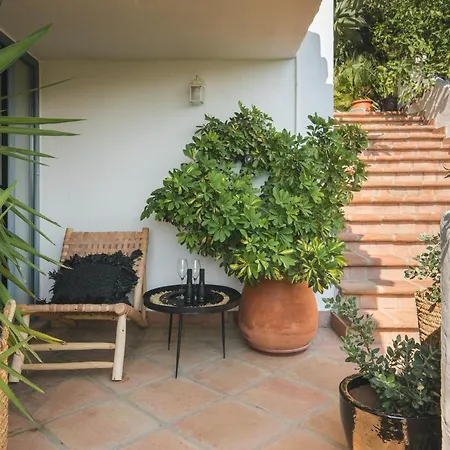 B&B Muse Marbella-2