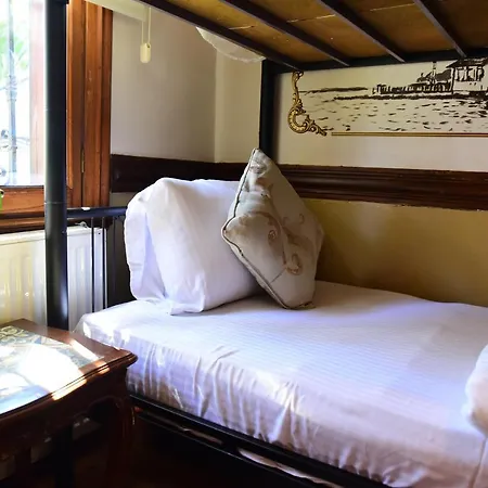 Ottoman Suites By Sera House-2