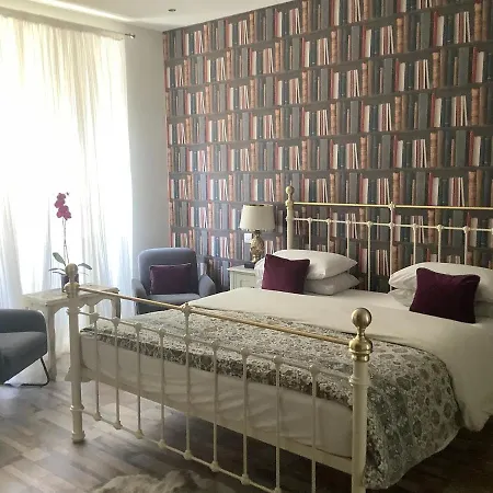A Room In The City - West-2