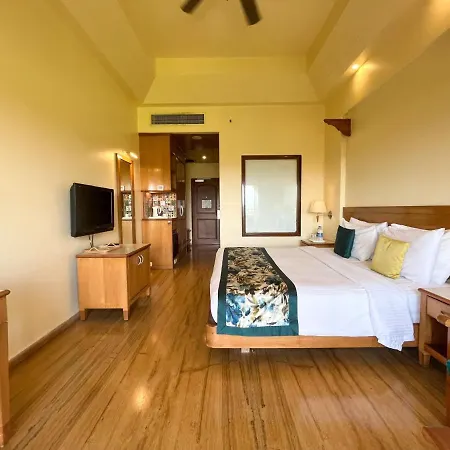 Acron Candolim Regina-3