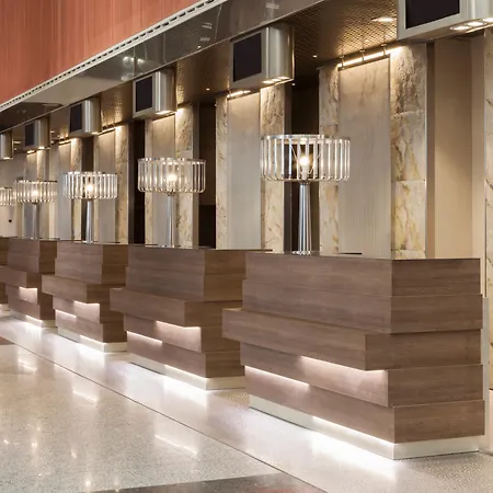 Madrid Marriott Auditorium Hotel & Conference Center-3