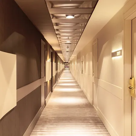 Madrid Marriott Auditorium Hotel & Conference Center-2