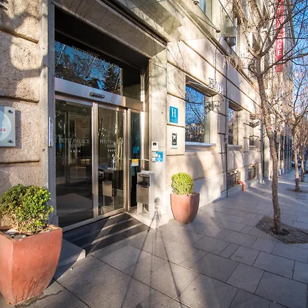 Petit Palace President Castellana-2