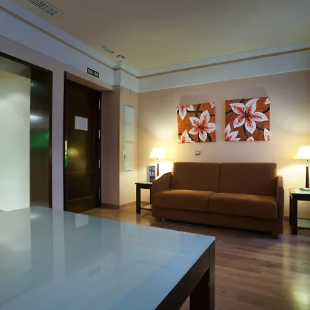 Suites Gran Via 44-3