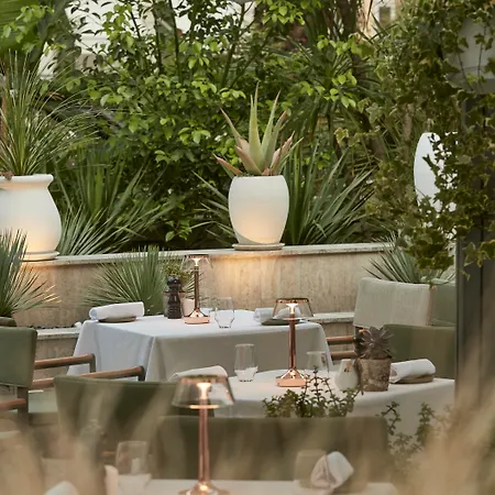 Hotel Barriere Le Gray D'Albion-3