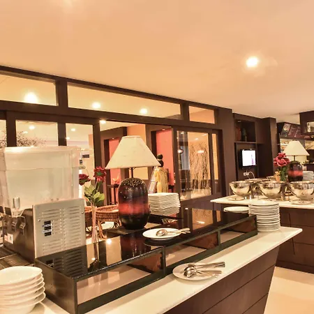 Boss Suites Nana Hotel-2