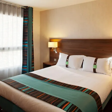 Holiday Inn Paris Montmartre By Ihg-3