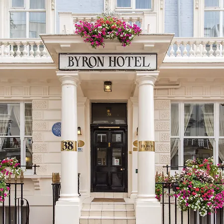 Byron Hotel-3