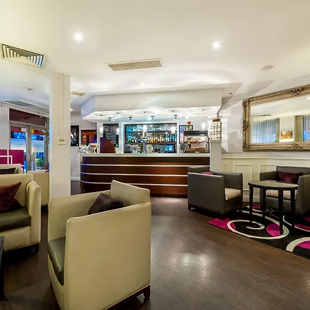 Mercure London Kensington Hotel-2