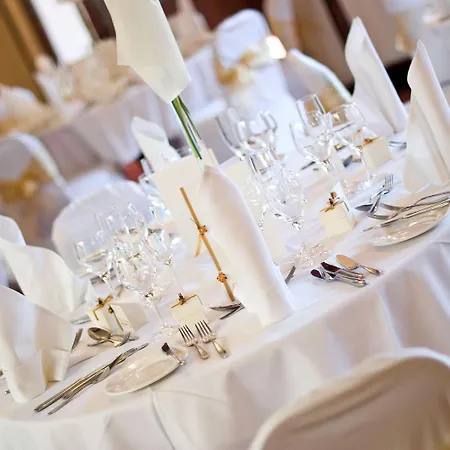 Mercure Stratford Upon Avon Shakespeare Hotel-3