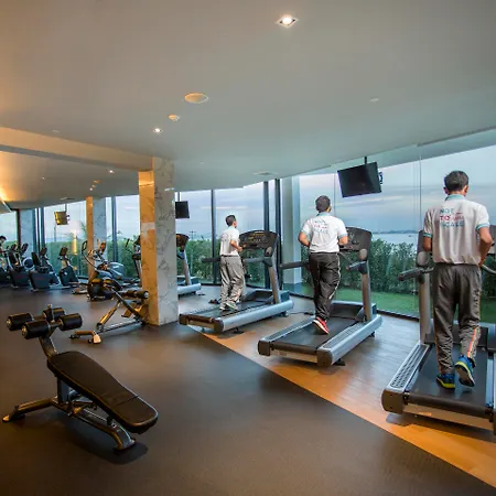 Tsix5 Hotel-2