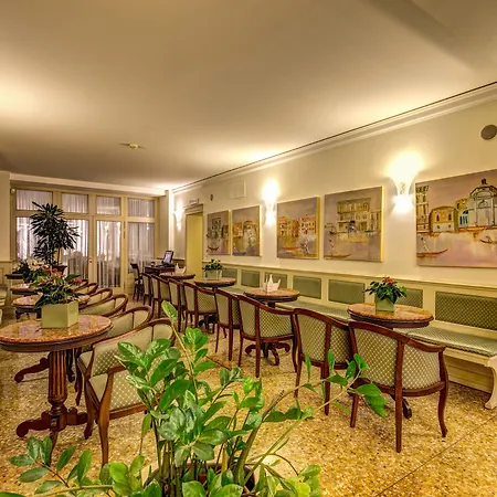 Hotel Bella Venezia-2