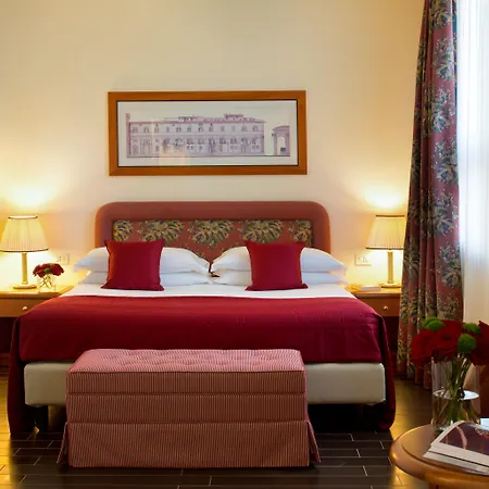 Starhotels Business Palace-3
