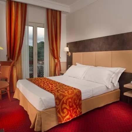 Pinewood Hotel Rome-2