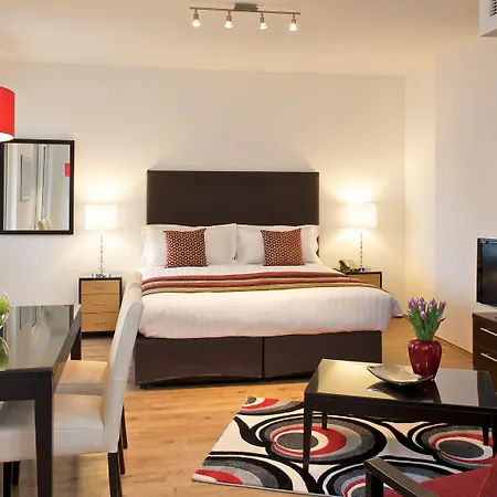 Escala Hotel & Suites-2