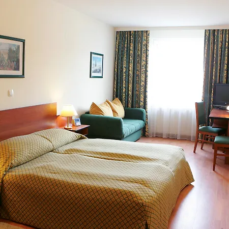 Caratart Hotel Bombolo Wien-2