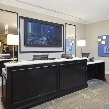 Hyatt Centric Chicago Magnificent Mile-2