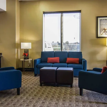 Comfort Suites West Dallas - Cockrell Hill-2